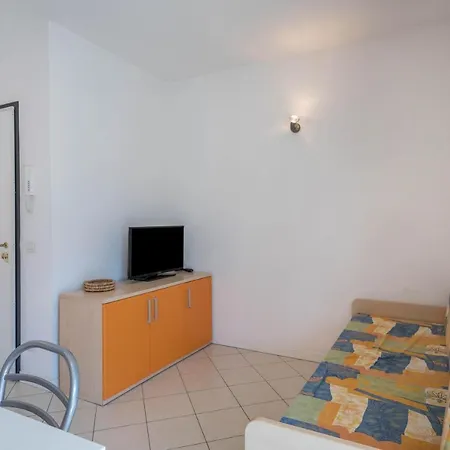 Condominio Pellicano Appartamento *